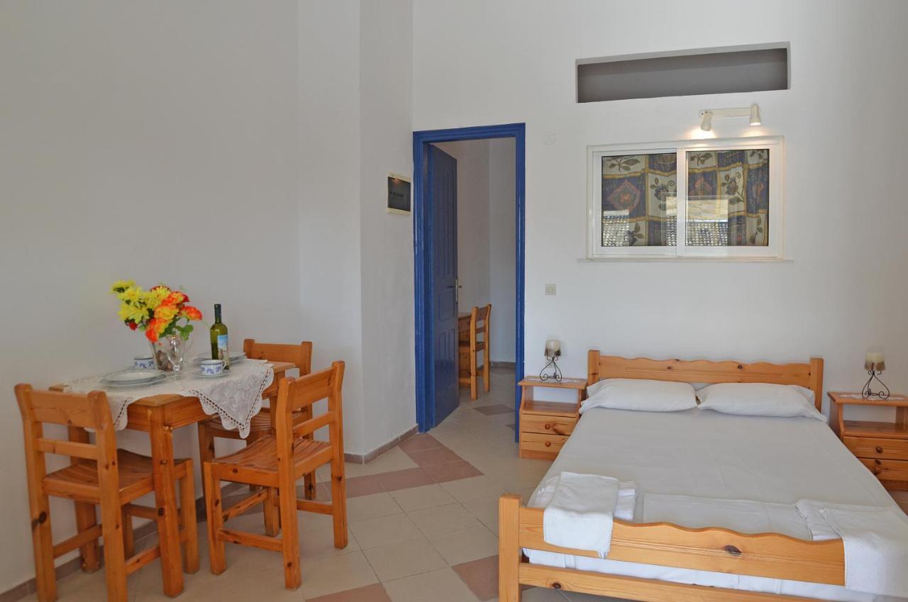 Nikos Apartments Laganas Esterno foto